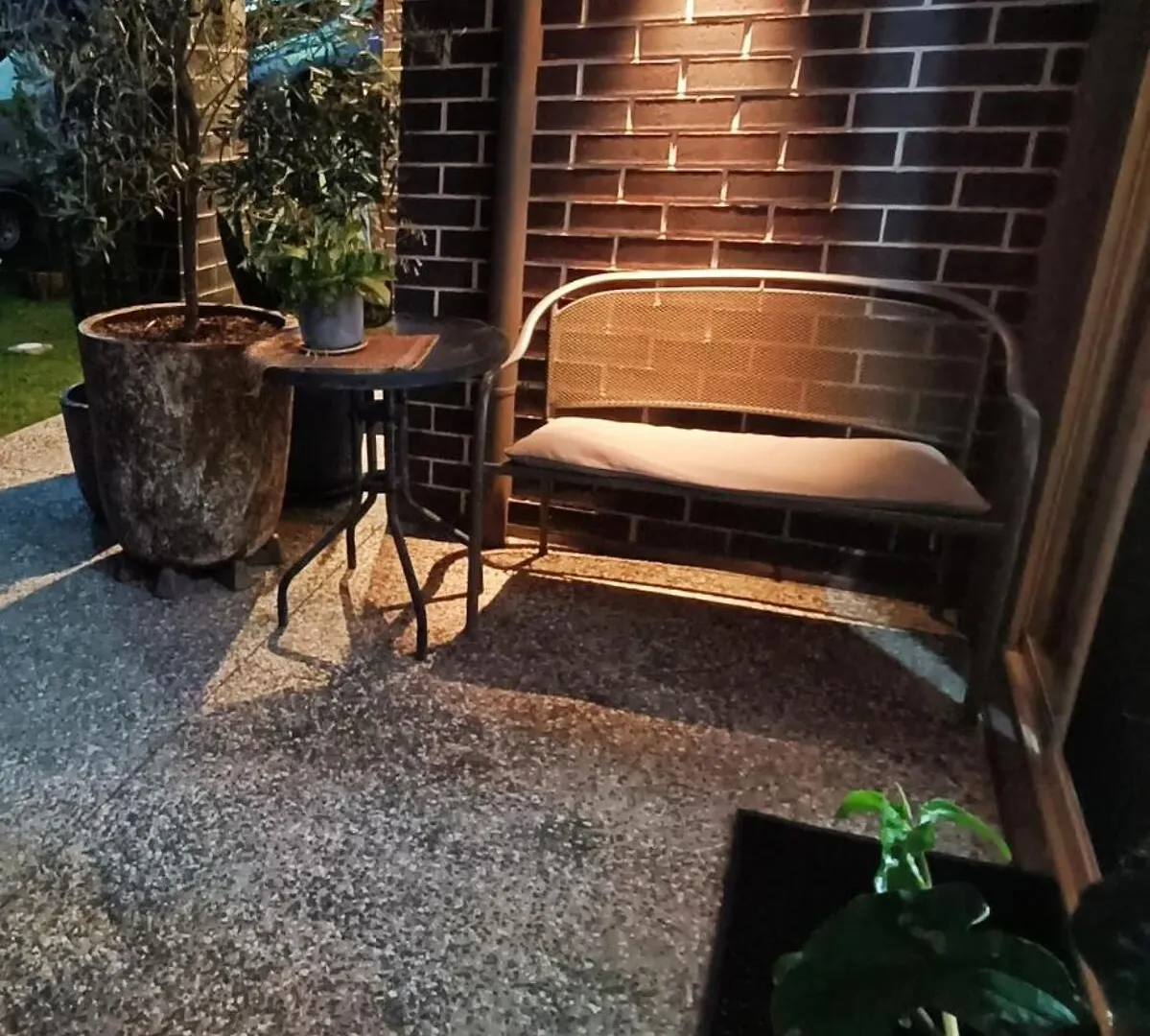 Apartment Deluxe Queen Studio New Holmview Australia